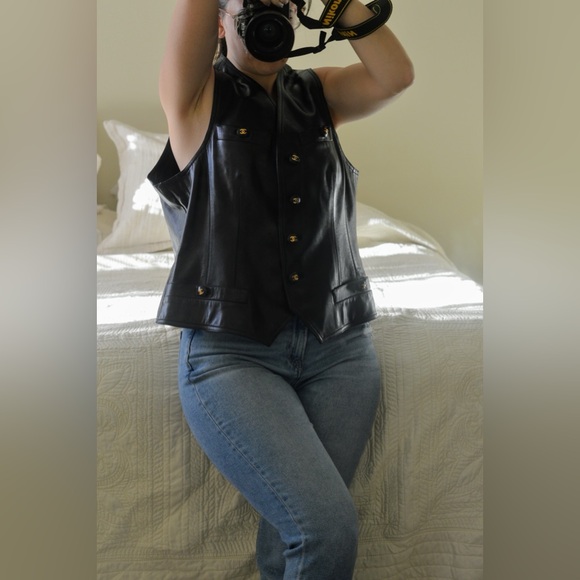 Vintage Chanel 1992 black leather vest estimated size 46/48/50 - Picture 8 of 8